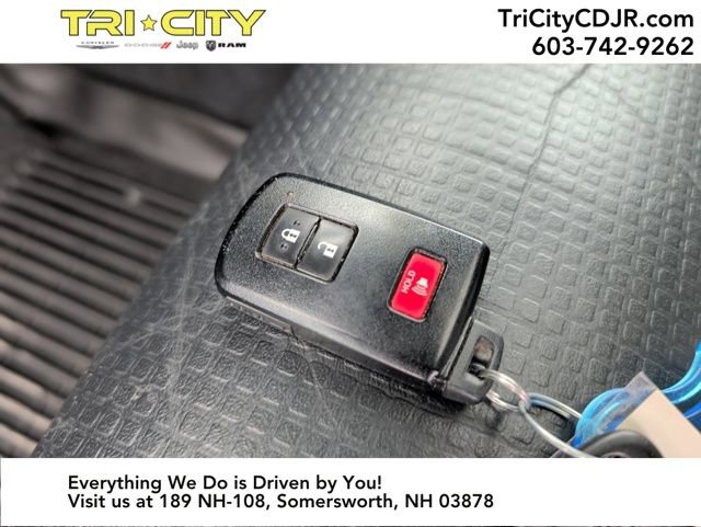 Used 2020 Toyota Tacoma TRD Sport w/ TRD Premium Sport Package image 36