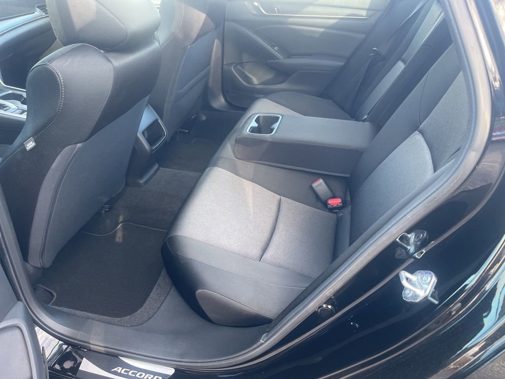 Used 2021 Honda Accord LX image 10