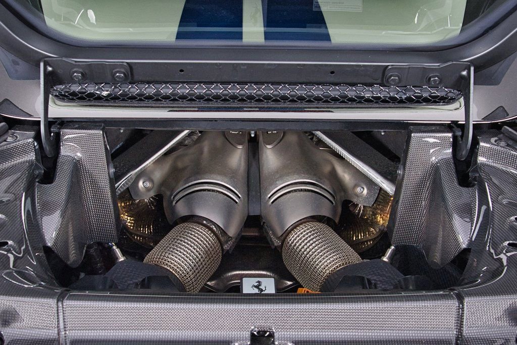 Used 2024 Ferrari 296 GTS image 40