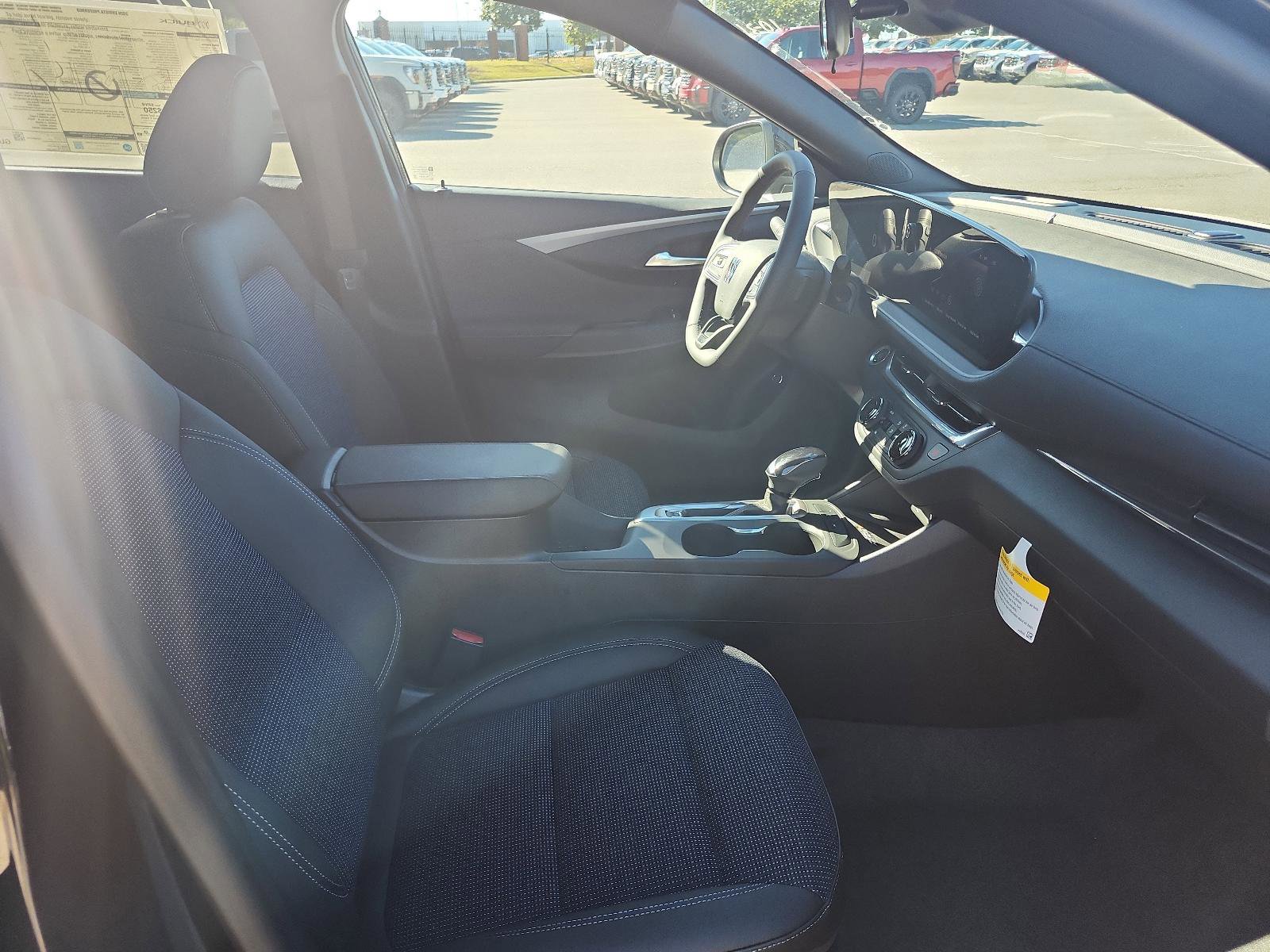 New 2026 Buick Envista Preferred w/ Convenience I Package FWD image 6