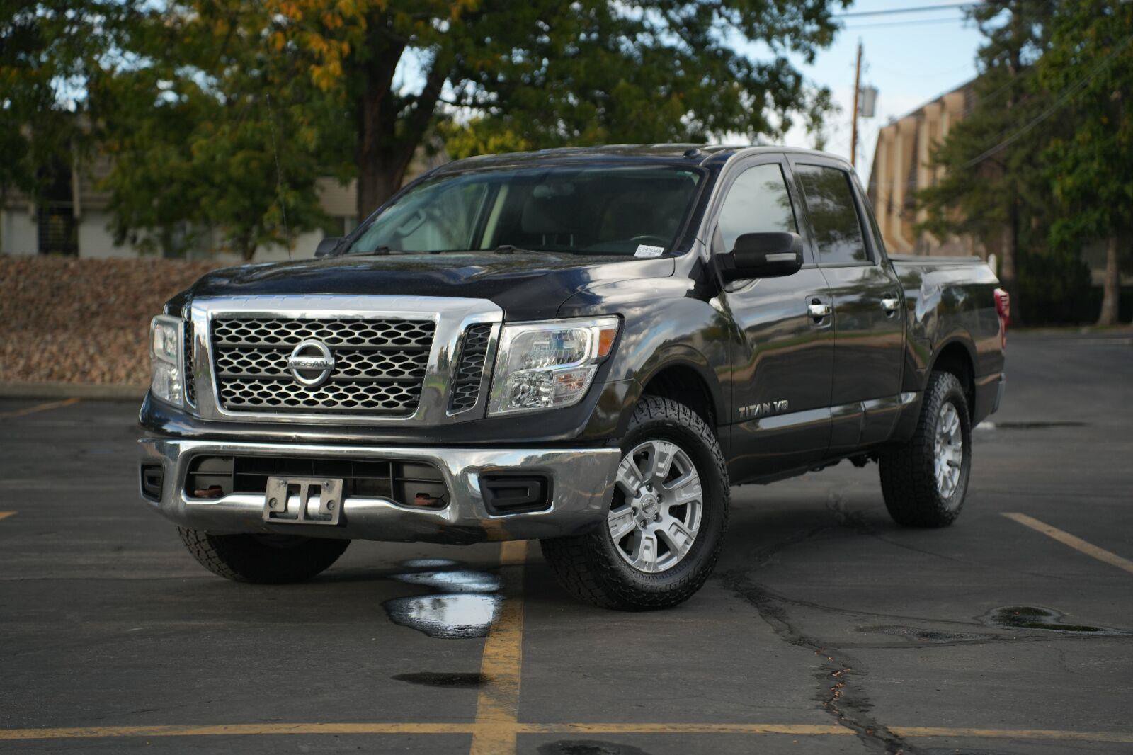 Used 2018 Nissan Titan SV