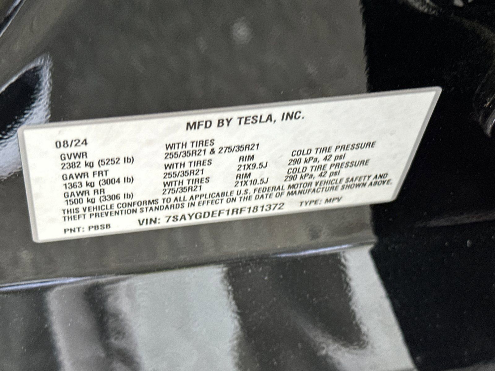 Used 2024 Tesla Model Y Performance image 36