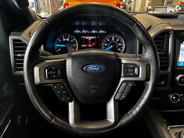Used 2019 Ford Expedition Max XLT image 22