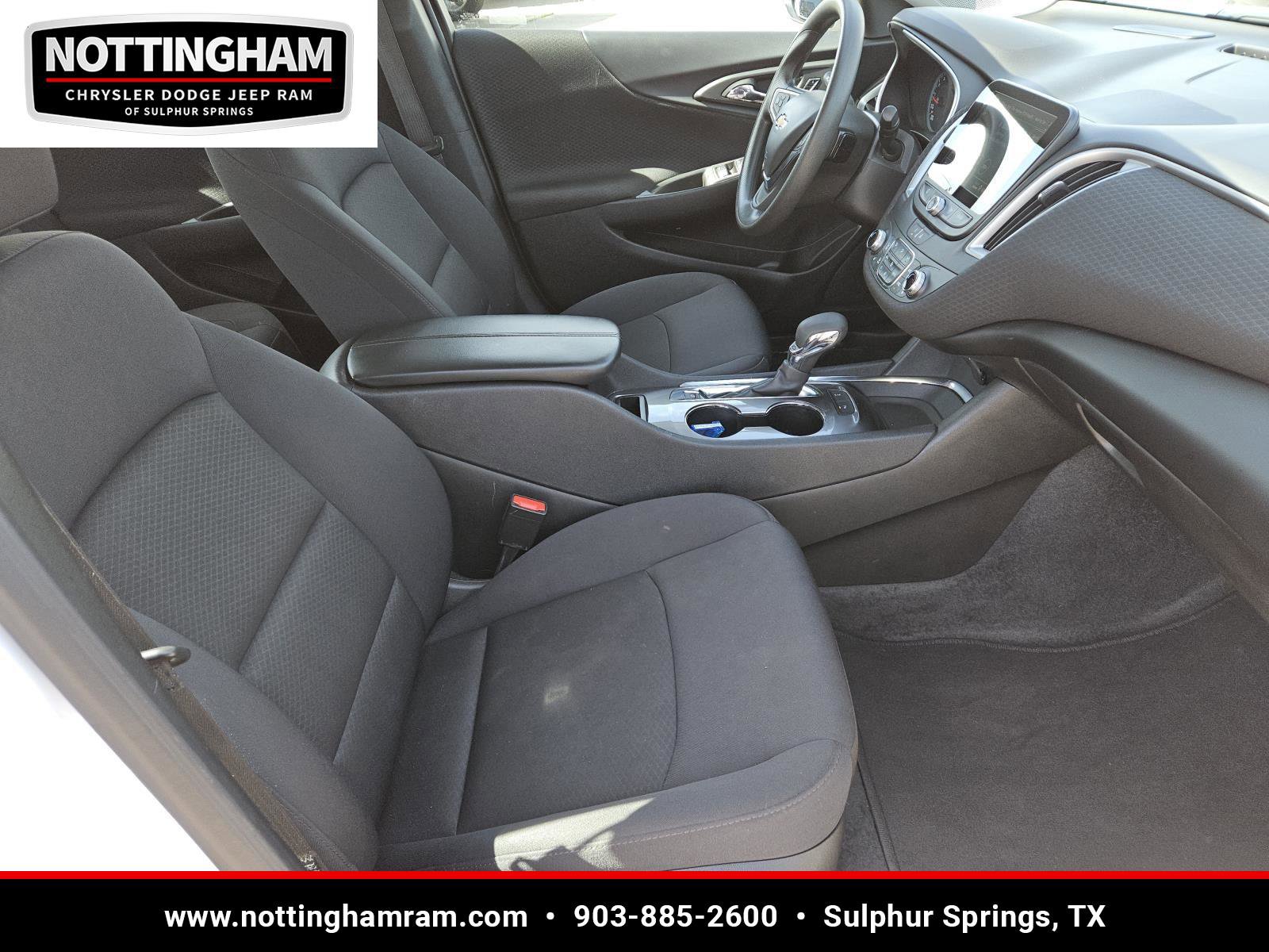Used 2025 Chevrolet Malibu LT image 29