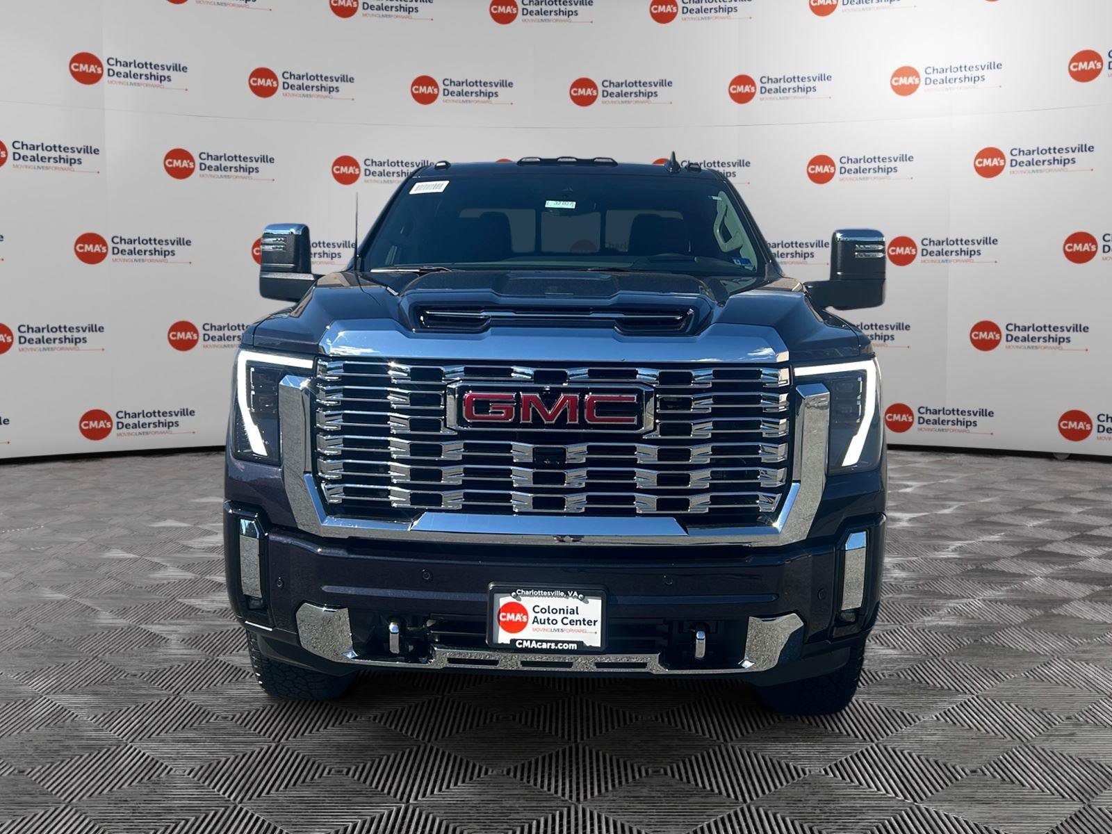New 2026 GMC Sierra 2500 Denali w/ Denali Reserve Package AWD/4WD image 8