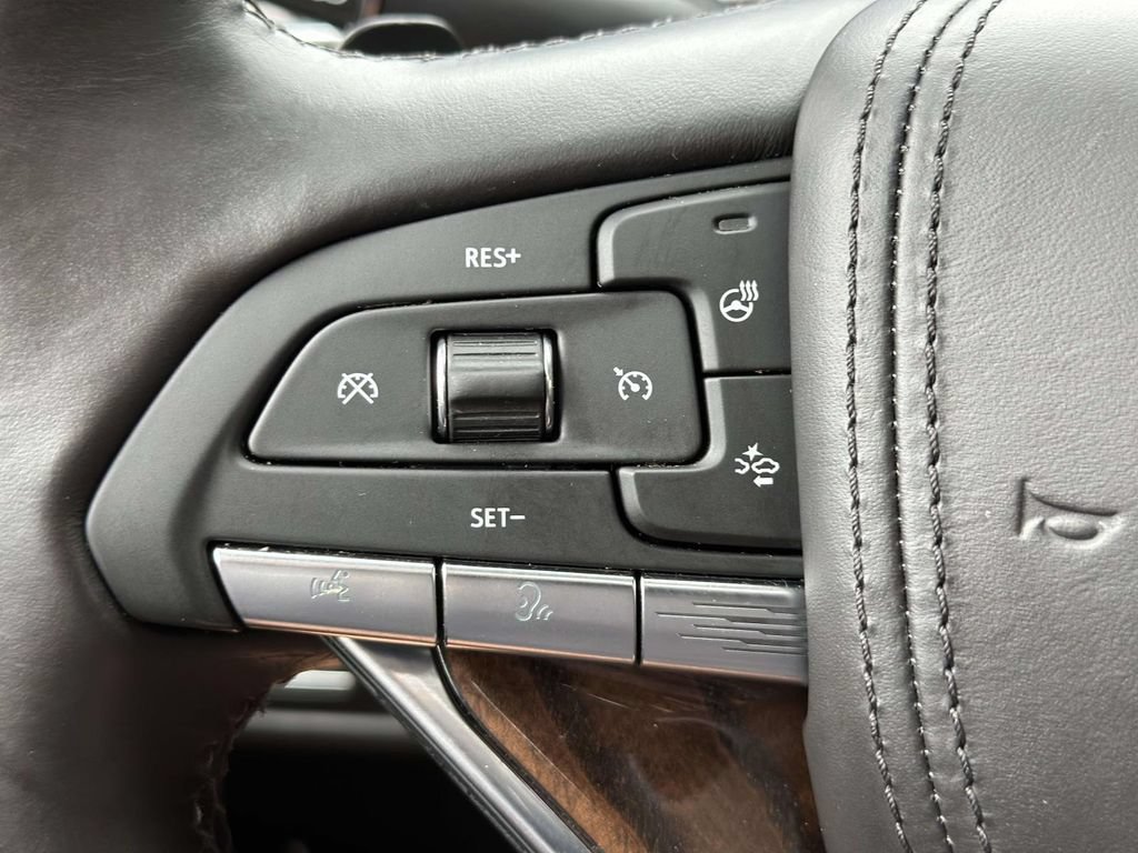 Used 2023 Cadillac Escalade Sport Platinum AWD/4WD image 37