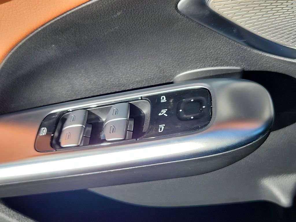 New 2024 Mercedes-Benz C 300 4MATIC Sedan image 8