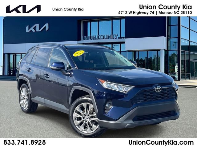 Used 2021 Toyota RAV4 XLE Premium image 1