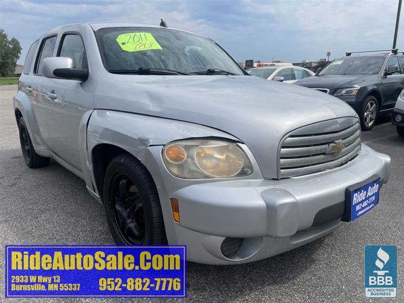 Used 2011 Chevrolet HHR LT FWD image 3