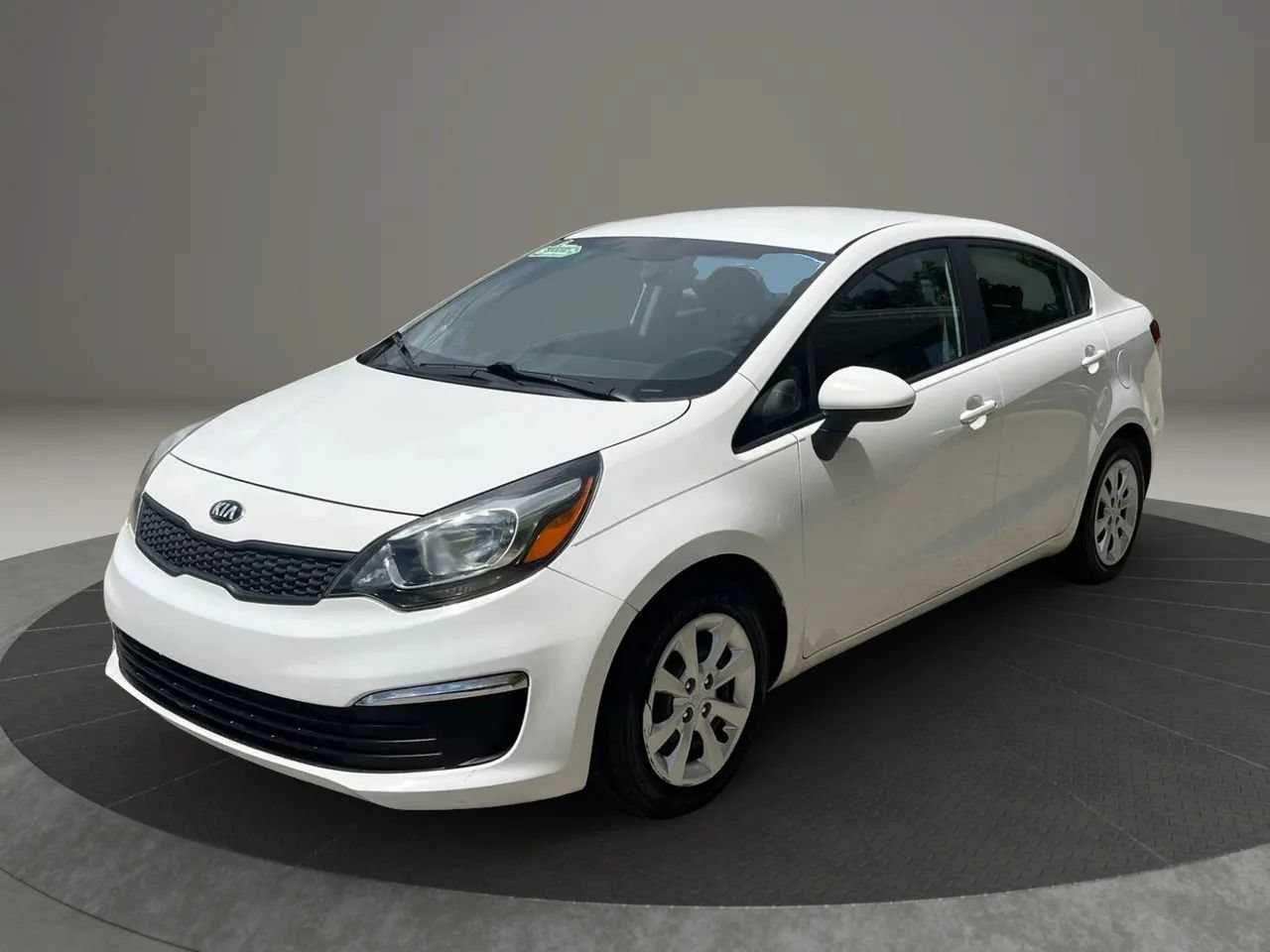 Used 2017 Kia Rio LX FWD image 3
