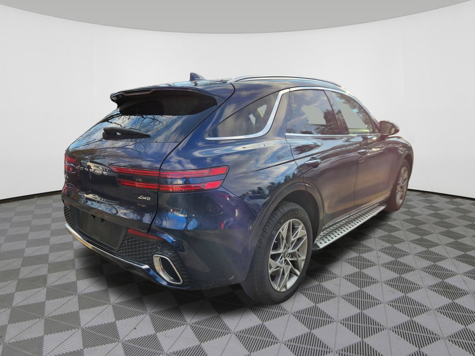 Used 2025 Genesis GV70 2.5T image 4