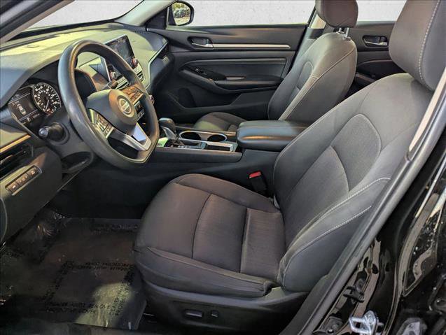 Used 2021 Nissan Altima 2.5 SV image 15