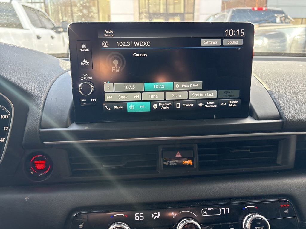 Used 2025 Honda Pilot EX-L image 18