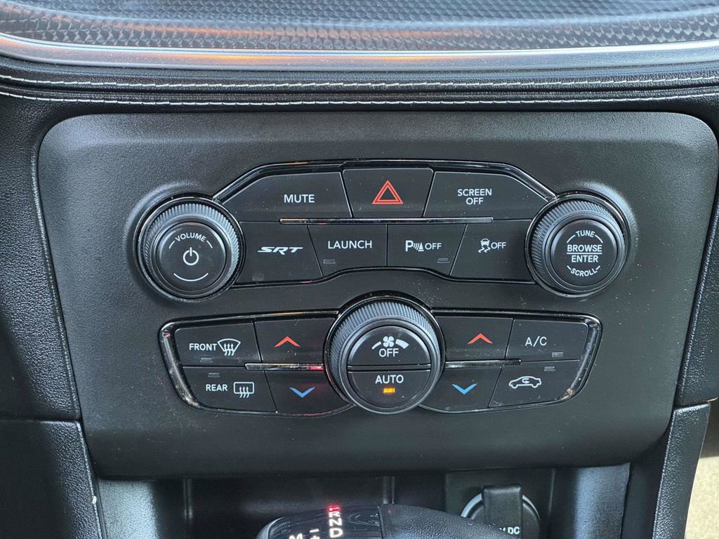 Used 2022 Dodge Charger SRT Hellcat w/ Harman/Kardon Audio Group RWD image 6