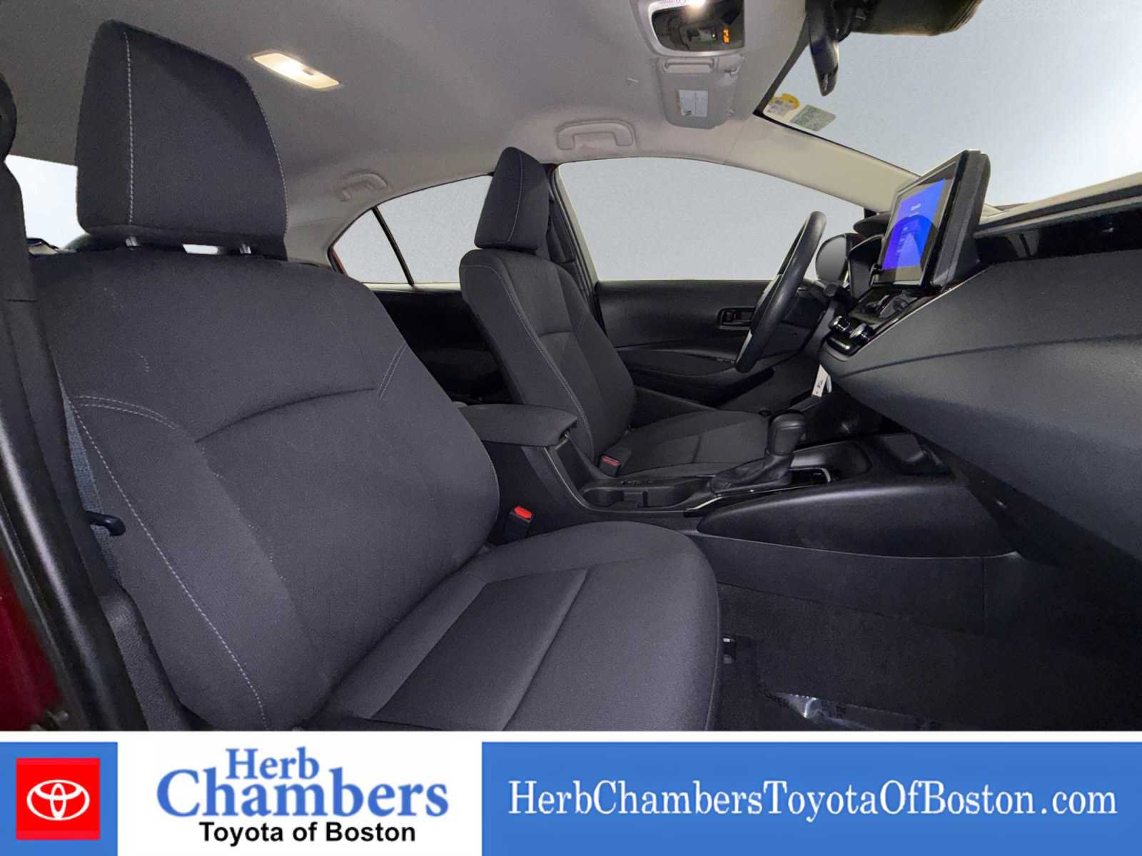 Used 2024 Toyota Corolla LE FWD image 18