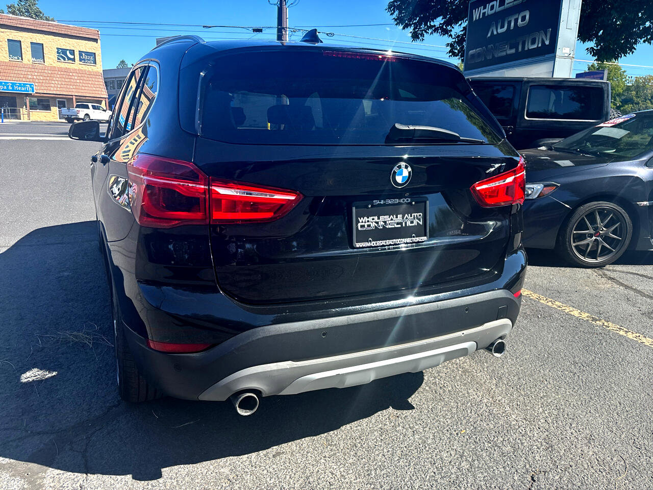 Used 2017 BMW X1 xDrive28i image 4