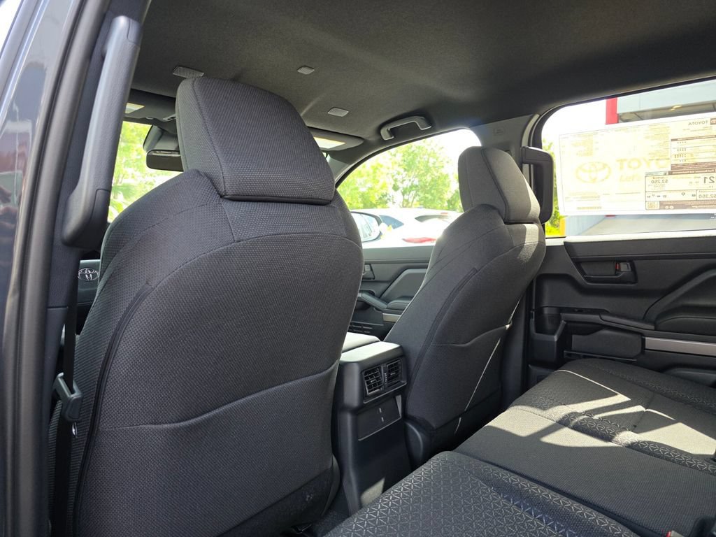 New 2026 Toyota 4Runner SR5 AWD/4WD image 22