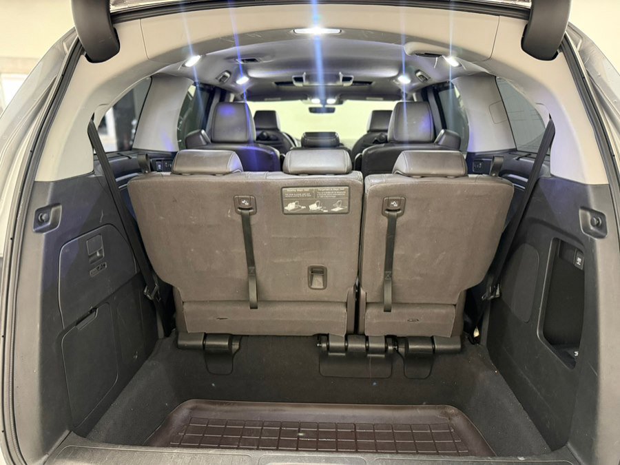 Used 2018 Honda Odyssey Touring image 23