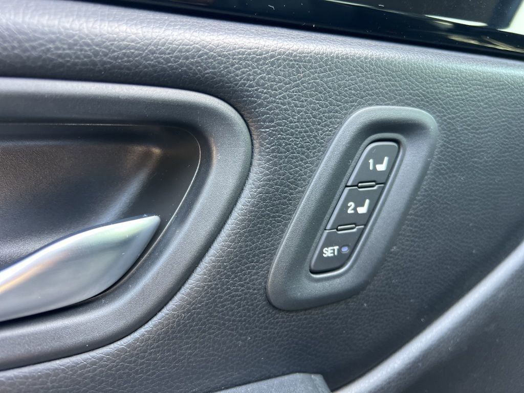 Used 2023 Honda Pilot EX-L image 13