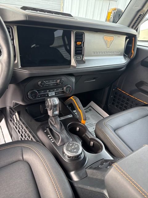 Used 2024 Ford Bronco Badlands image 13