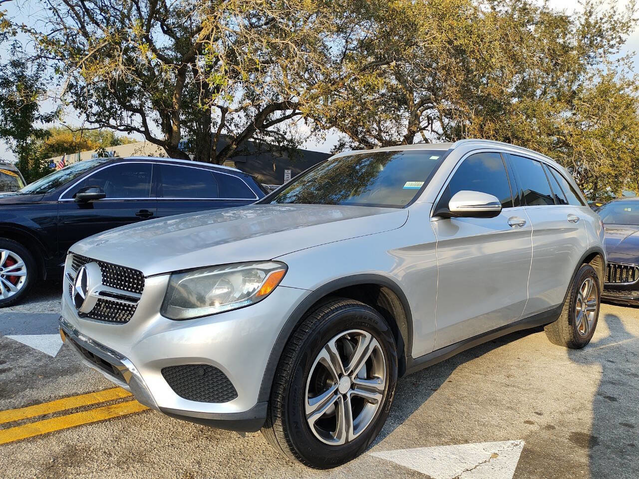 Used 2017 Mercedes-Benz GLC 300 image 2