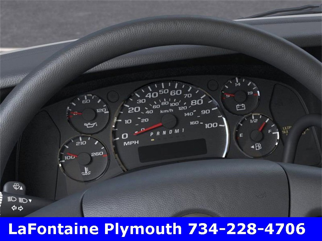 New 2025 Chevrolet Express 3500 w/ Driver Convenience Package image 18