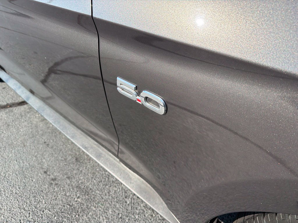 Used 2019 Ford Mustang GT Premium RWD image 8