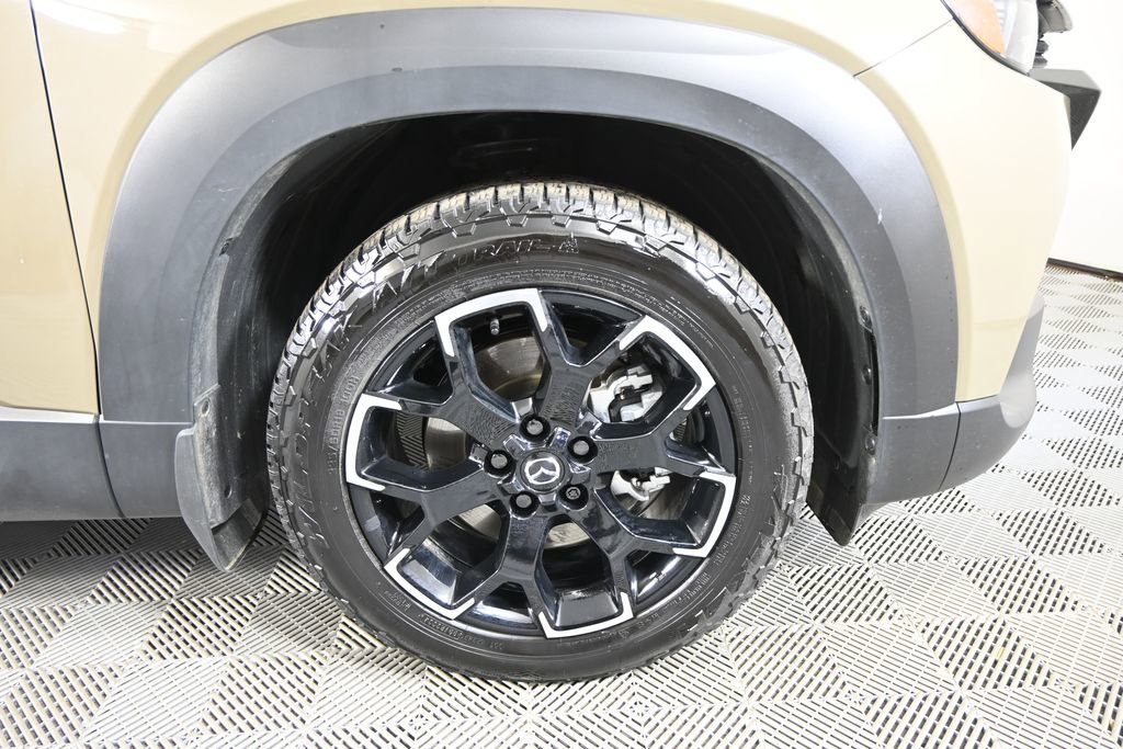 Used 2025 MAZDA CX-50 Meridian Edition w/ Apex Package image 11