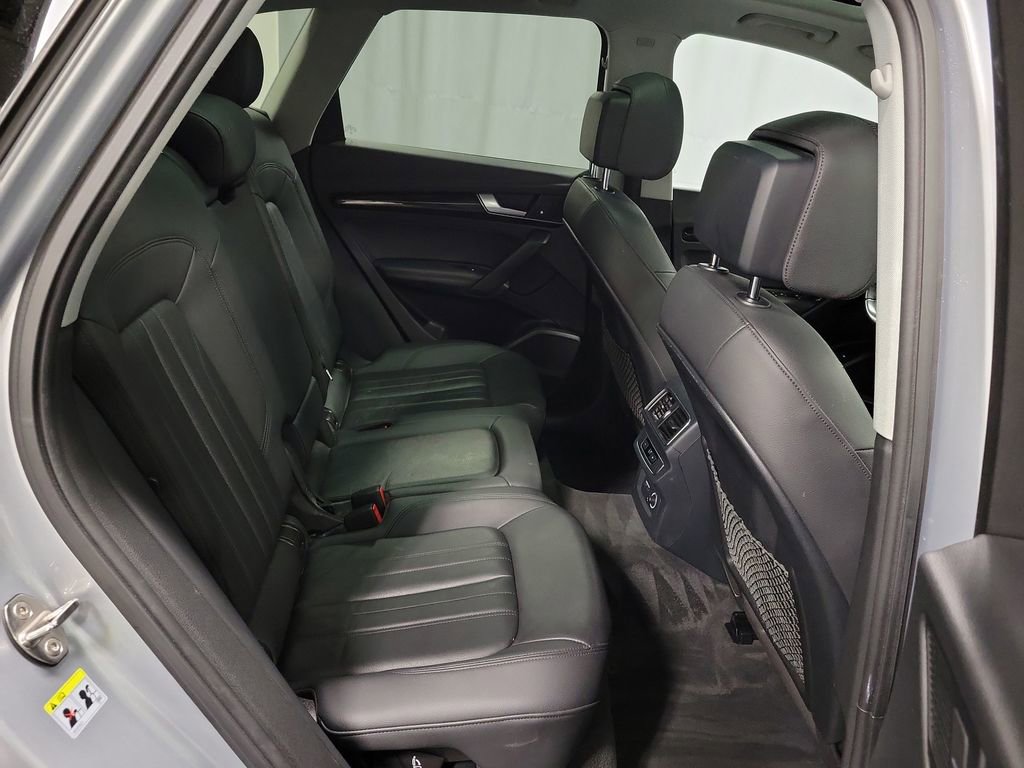 Used 2019 Audi Q5 2.0T Premium Plus w/ Premium Plus Package image 27