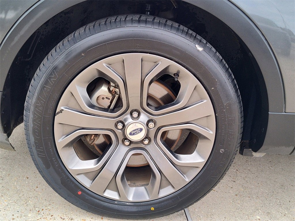 Used 2018 Ford Explorer Sport w/ Equipment Group 401A image 19