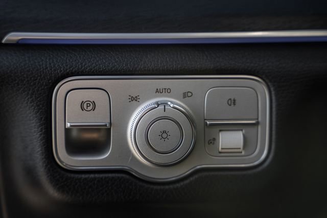 Certified 2025 Mercedes-Benz GLS 450 4MATIC image 45