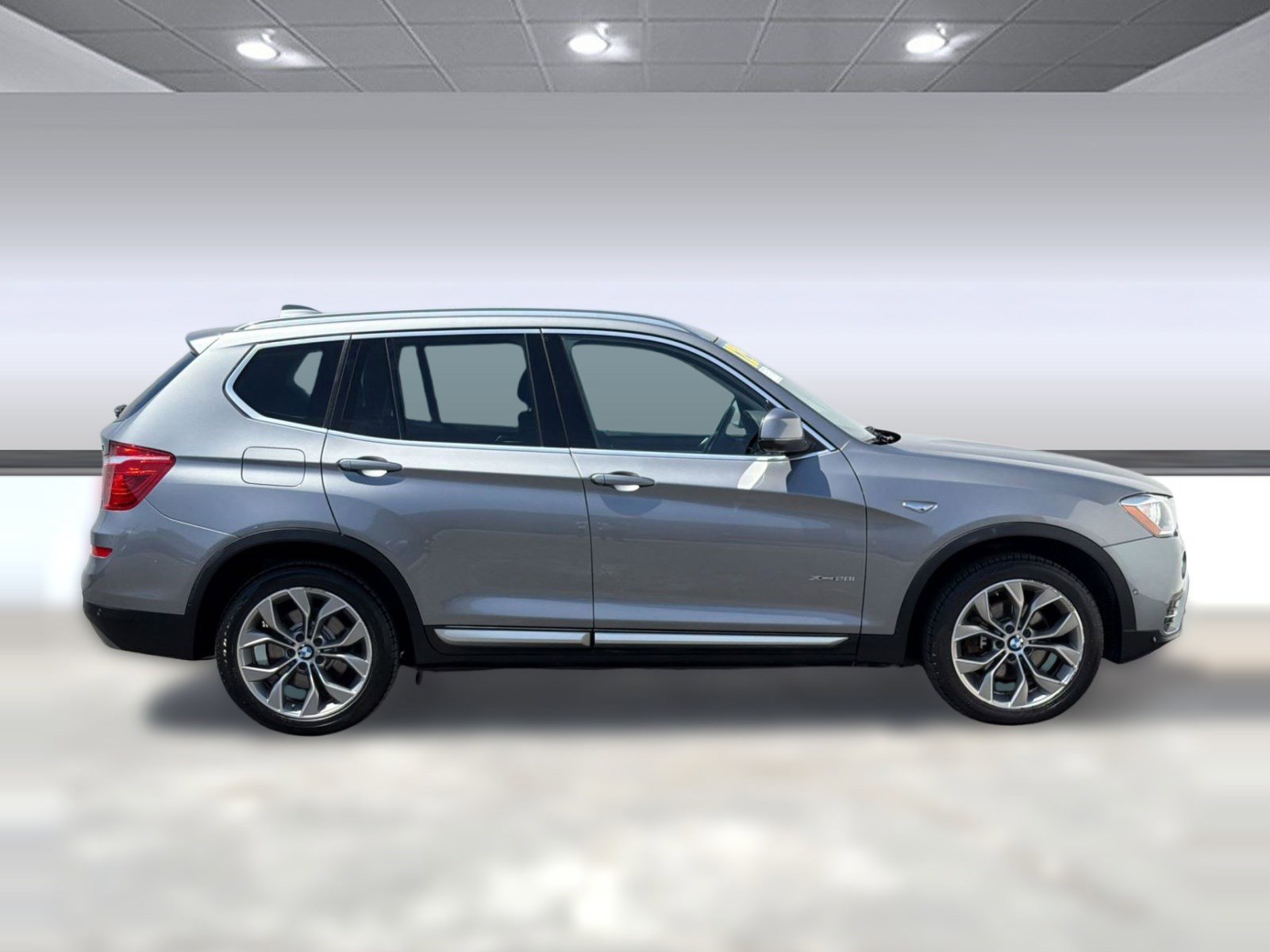 Used 2017 BMW X3 xDrive28i AWD/4WD image 7