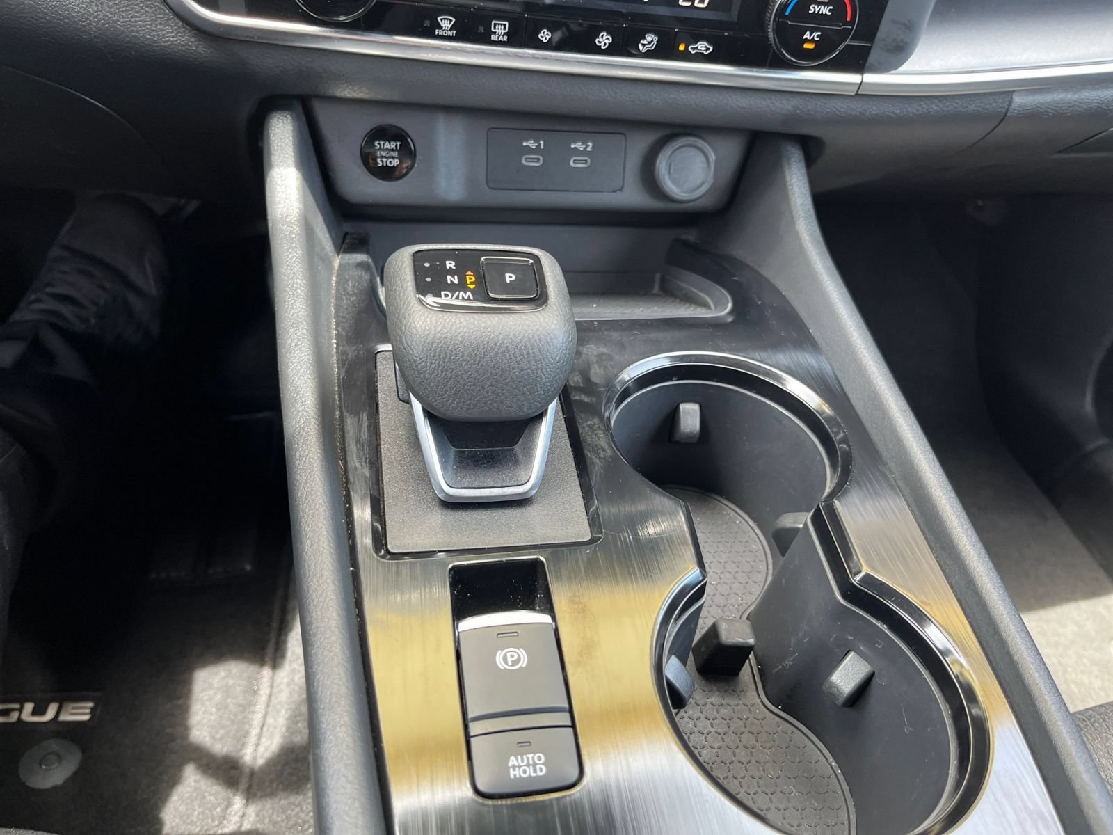 Used 2025 Nissan Rogue SV FWD image 41