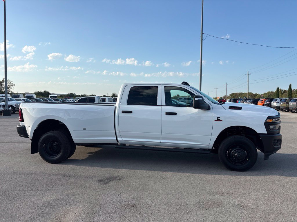 New 2027 RAM 3500 Tradesman AWD/4WD image 37