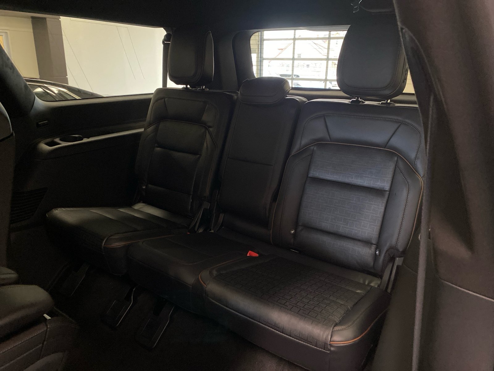 New 2026 Lincoln Navigator L Black Label AWD/4WD image 15