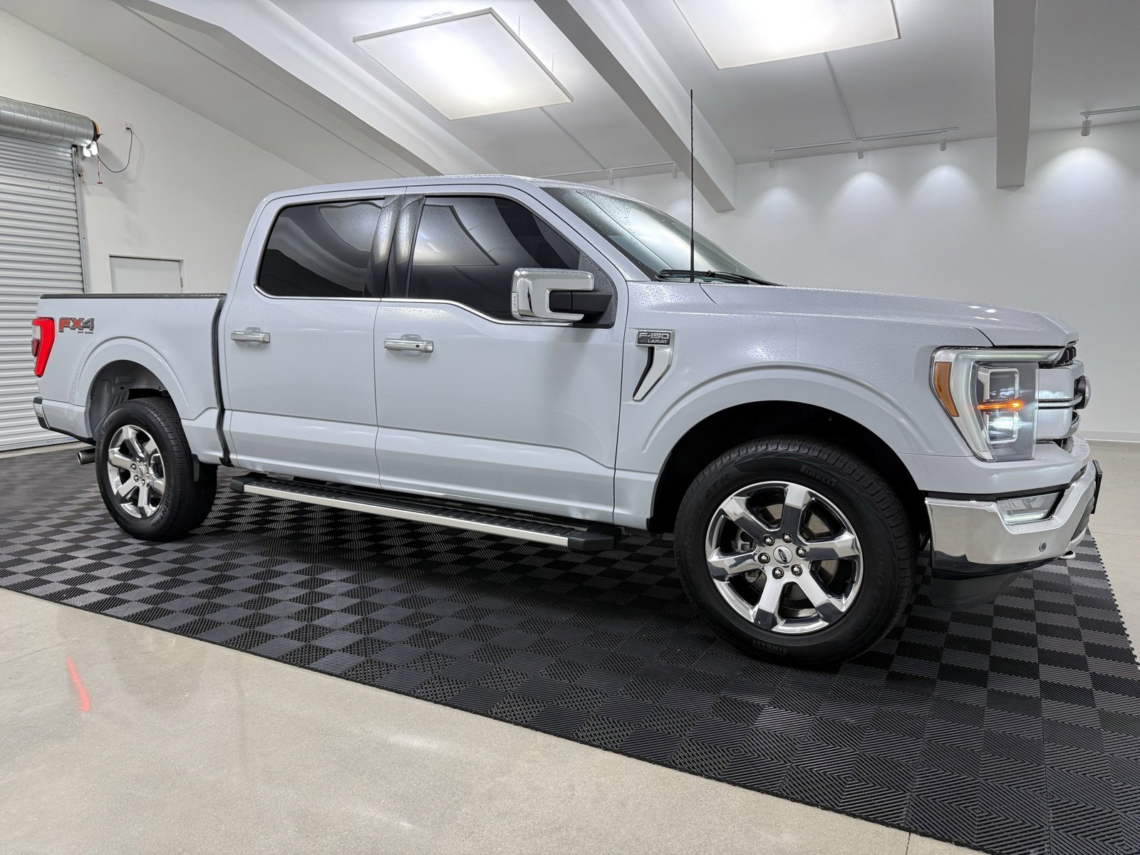 Used 2022 Ford F150 Lariat w/ Equipment Group 502A High image 1