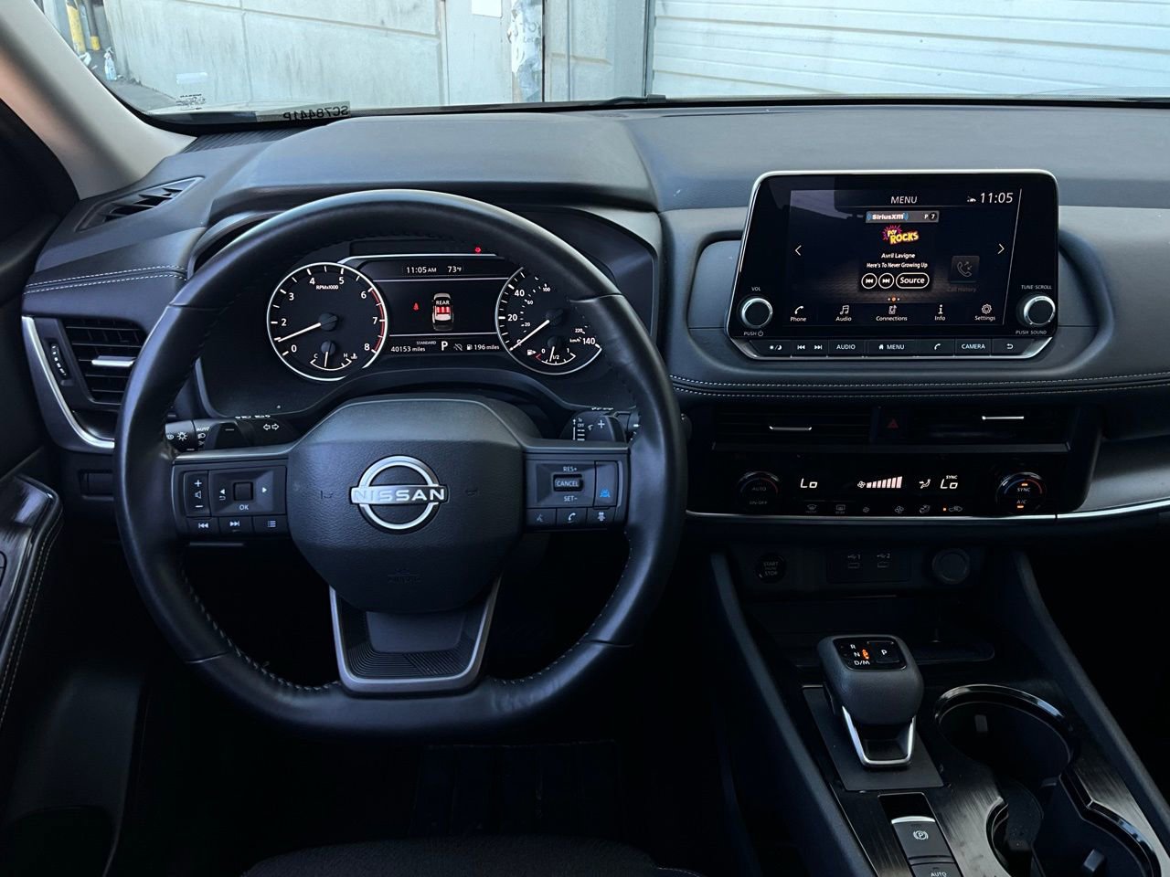 Used 2025 Nissan Rogue SV FWD image 14