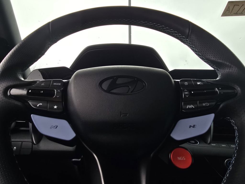 Used 2024 Hyundai Elantra N image 26