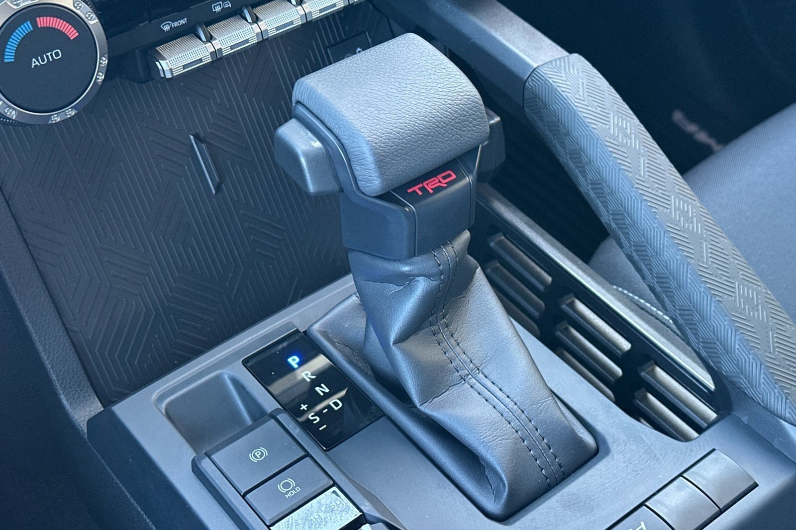 Certified 2026 Toyota Tacoma TRD Off-Road AWD/4WD image 19