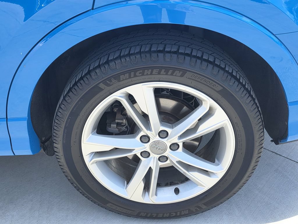 Used 2019 Audi Q3 2.0T Premium Plus w/ Premium Plus Package AWD/4WD image 31