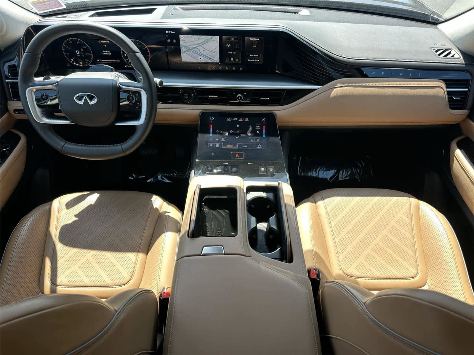 Used 2025 INFINITI QX80 Luxe RWD image 11