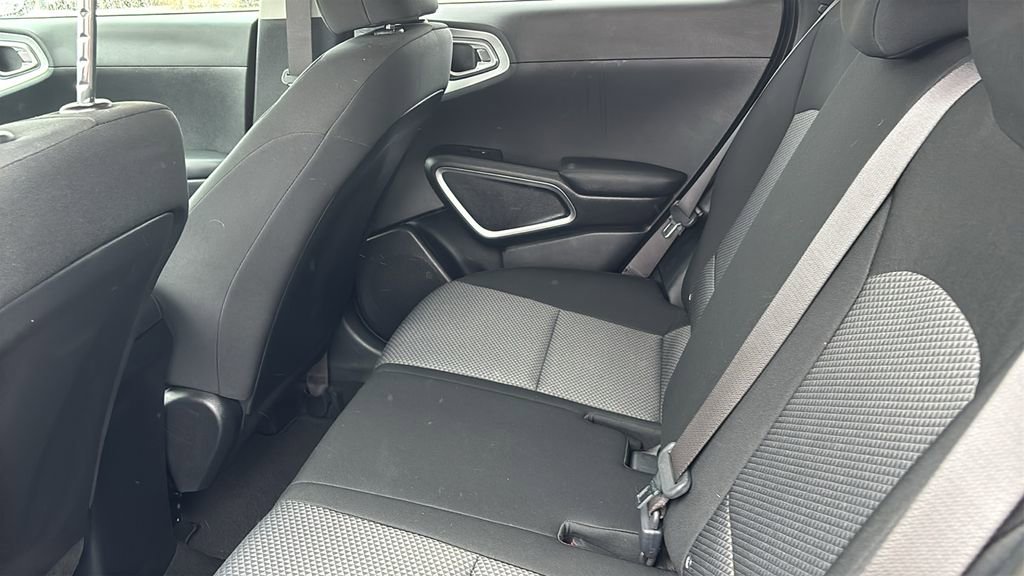 Used 2021 Kia Soul X-Line image 29
