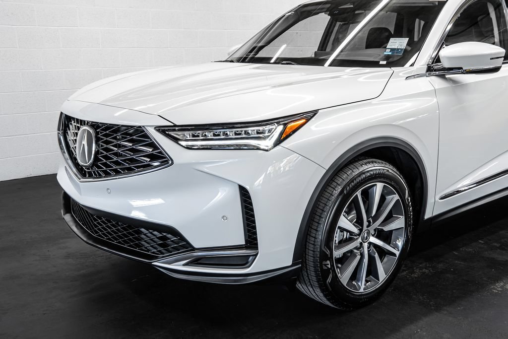 Certified 2026 Acura MDX FWD w/ Technology Package image 11