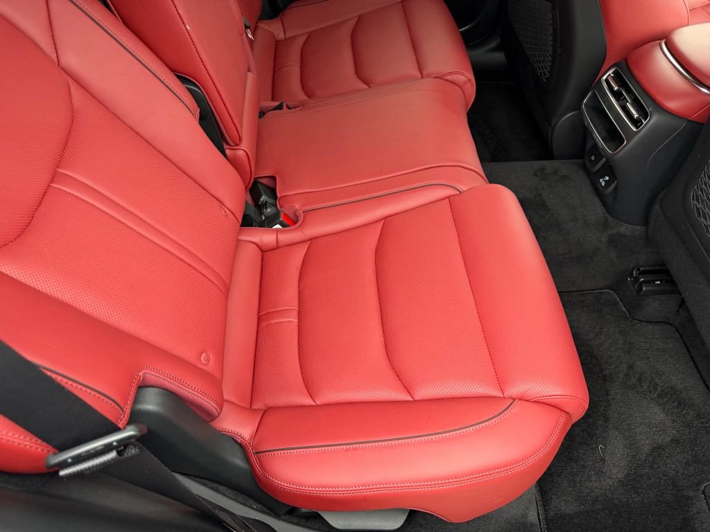 Used 2026 Genesis GV70 3.5T Sport Advanced AWD/4WD image 18