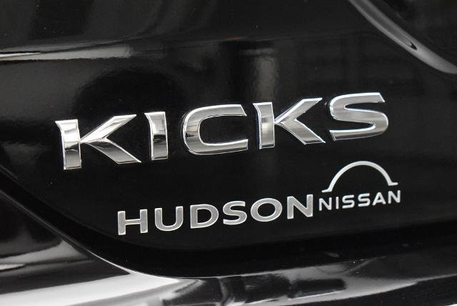 Certified 2024 Nissan Kicks SV FWD image 9