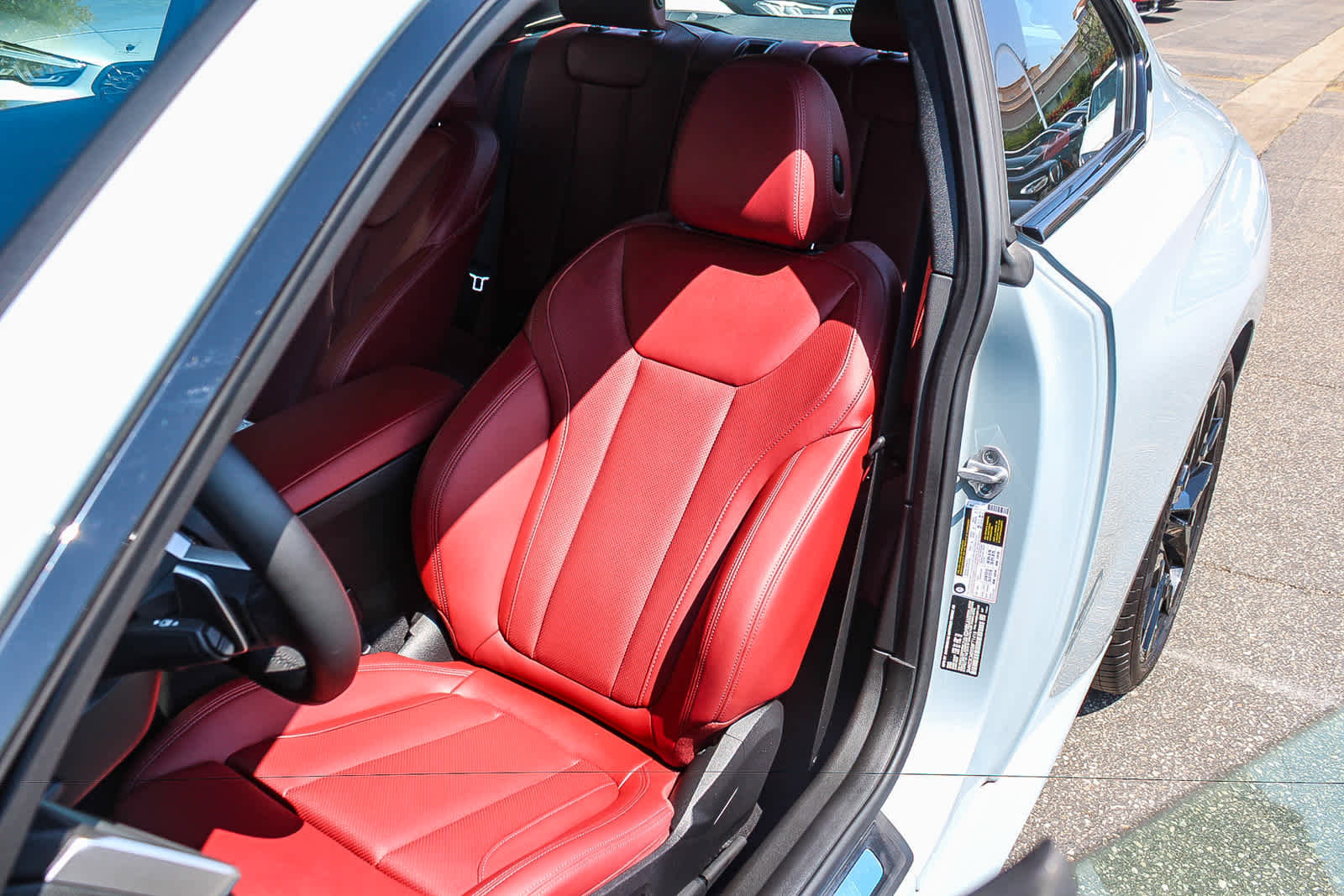 Used 2025 BMW 230i Coupe w/ M Sport Package RWD image 26