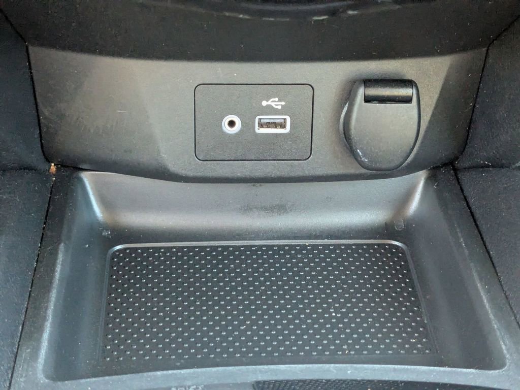 Used 2019 Nissan Rogue SV AWD/4WD image 24