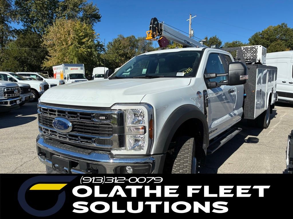 New 2026 Ford F550 4x4 Supercab Super Duty image 4