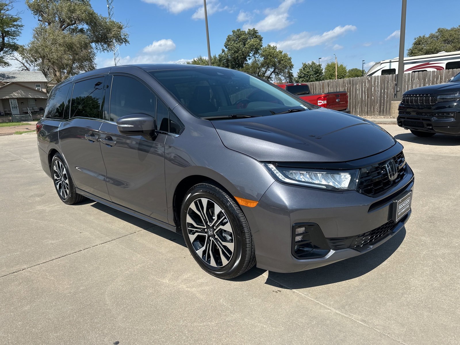 Used 2025 Honda Odyssey Elite