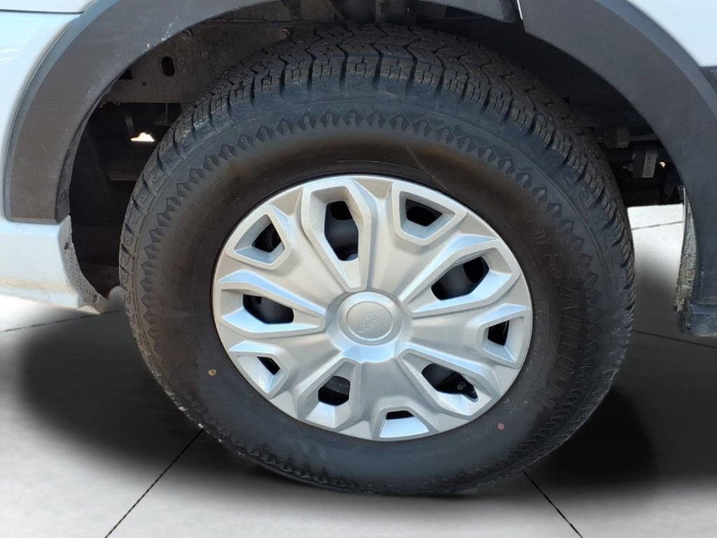 Used 2023 Ford Transit 350 XLT image 25